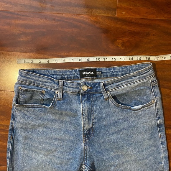 RSQ Men’s Classic Blue  Medium Wash Denim Jeans slim Straight 32x30 - Picture 4 of 8